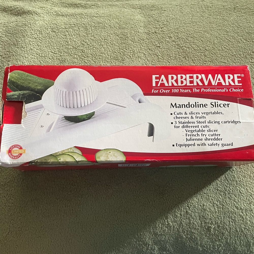 Farberware Slicer.